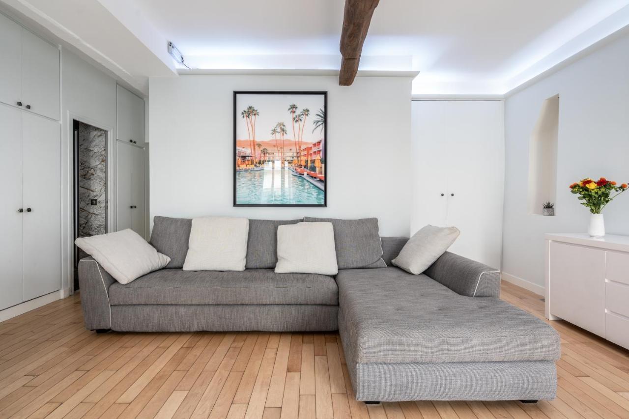Room In Apartment - Cosy Place In The Hear Of Paris Exteriör bild